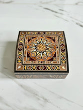 Load image into Gallery viewer, Jewelry Mosaic Wooden Handmade Box inlaid with Mother of Pearl
