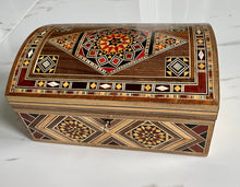 Load image into Gallery viewer, Jewelry Mosaic Wooden Handmade Box
