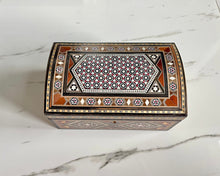 Load image into Gallery viewer, Jewelry Mosaic Wooden Handmade Box
