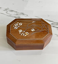 Load image into Gallery viewer, Jewelry Mosaic Wooden Handmade Box inlaid w/ Mother of Pearl
