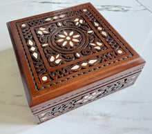 Load image into Gallery viewer, Jewelry Mosaic Handcrafted Wooden Box inlaid w/ Mother of Pearl
