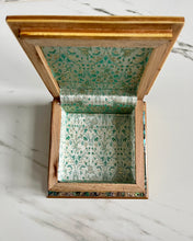 Load image into Gallery viewer, Large Sized Pearl Handmade Mosaic Box. Size: 6.7 x 6.7 inches
