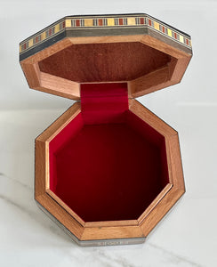 Octagon Handmade Mosaic Box. Diameter: 5.5” approx