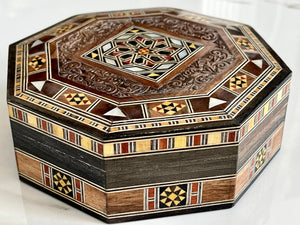 Octagon Handmade Mosaic Box. Diameter: 5.5” approx